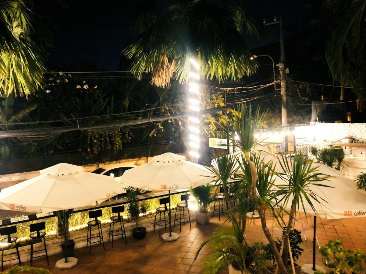67 Rustic Villa ホーチミン市 エクステリア 写真